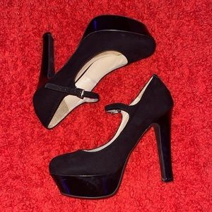 G by Guess black heels